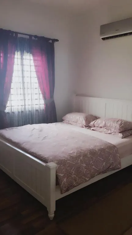 Larkin Indah Apartment Johor Bahru 0*,  Malesia